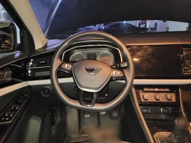 Jetta VS5 — Фото автомобиля 6