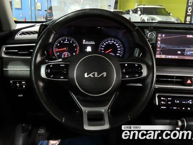 Kia K5 K5 3 поколение 2.0 LPI(Для проката) — Фото автомобиля 10