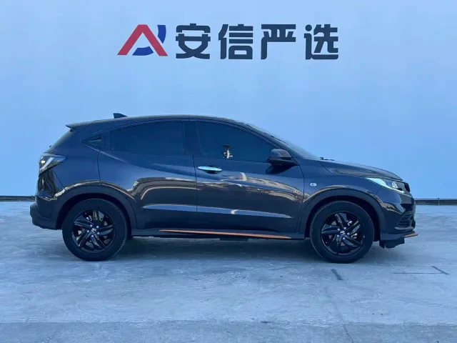 Honda Vezel — Фото автомобиля 7