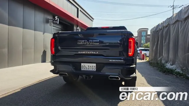GMC Sierra — Фото автомобиля 4