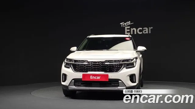 Kia Seltos Новый Seltos Бензин 2.0 2WD — Фото автомобиля 3