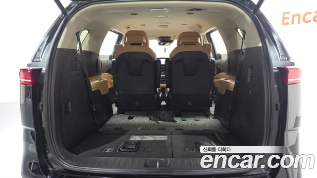 Kia Canival Carnival 4 поколение Бензин 7 мест Noblesse — Фото автомобиля 19