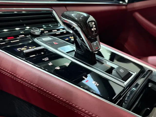 Porsche Panamera — Фото автомобиля 17
