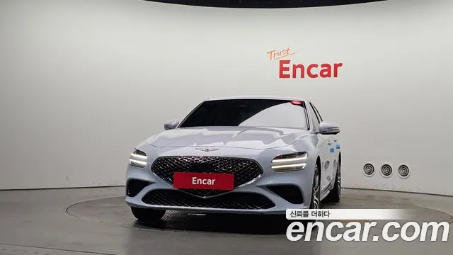 Genesis G70 — Фото автомобиля 3