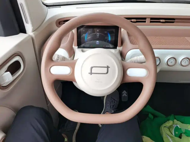Besturn Bestune Pony 2026 222km Shining Horse — Фото автомобиля 10