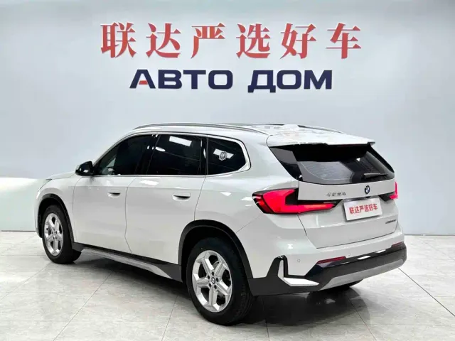 BMW X1 — Фото автомобиля 4