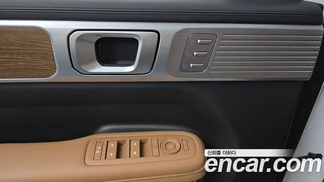 Hyundai Santafe Santa Fe (MX5) Бензин 2.5T 2WD — Фото автомобиля 25
