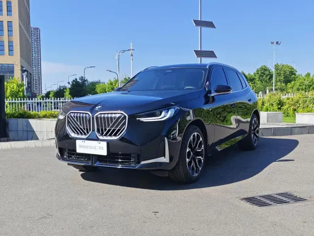 Фотография автомобиля — BMW X3