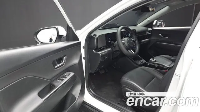 Hyundai Kona — Фото автомобиля 15