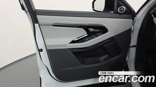 Land Rover Range Rover Evoque — Фото автомобиля 13