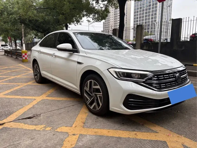 Volkswagen Sagitar — Фото автомобиля 3