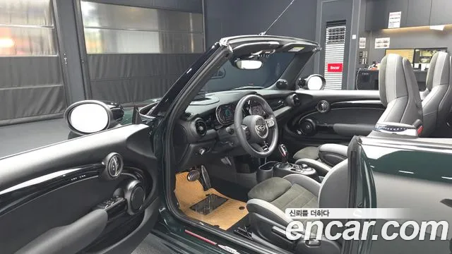 Mini Cooper Convertible — Фото автомобиля 10