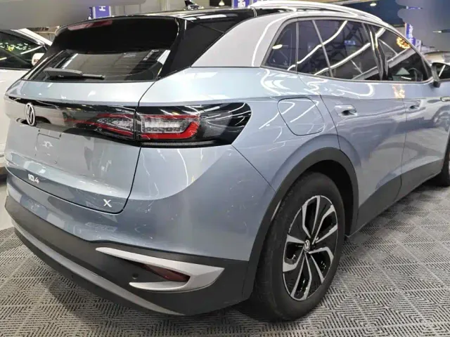 Volkswagen ID.4 X — Фото автомобиля 3