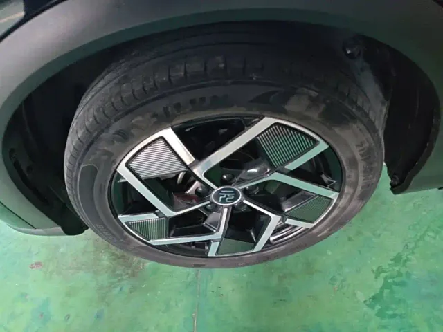 BYD Yuan PLUS — Фото автомобиля 22