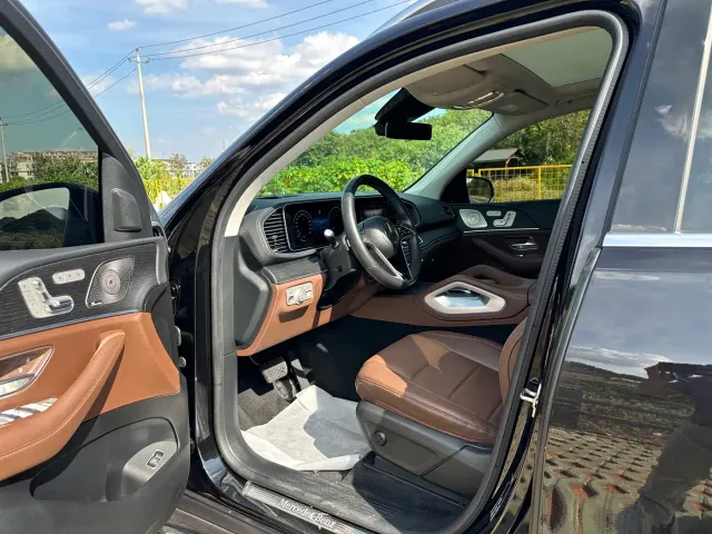 Mercedes-Benz GLE-Class — Фото автомобиля 5