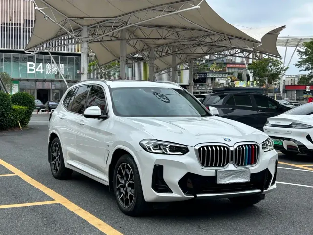 BMW X3 — Фото автомобиля 8