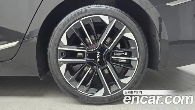 Kia K8 Signature — Фото автомобиля 20