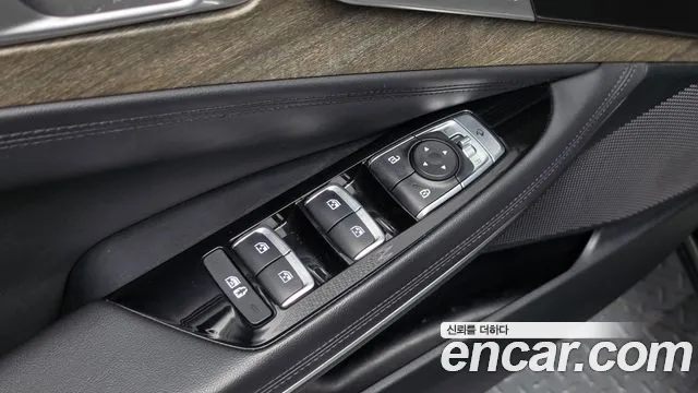 Kia K8 — Фото автомобиля 17