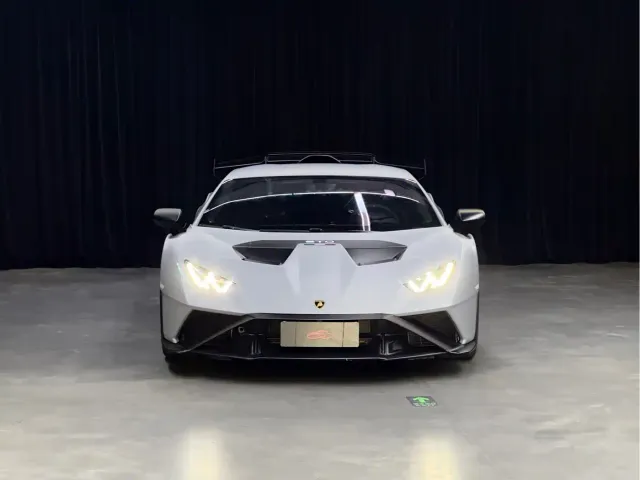 Lamborghini Huracan — Фото автомобиля 2