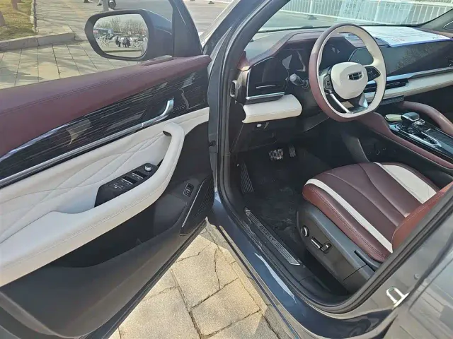 Geely Xingyue L — Фото автомобиля 17