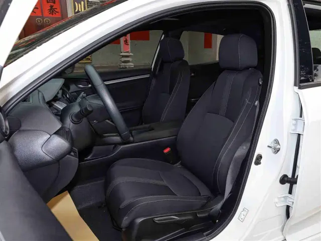 Honda Civic — Фото автомобиля 25