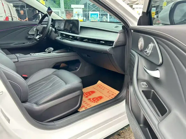 Chery Arrizo 8 — Фото автомобиля 4