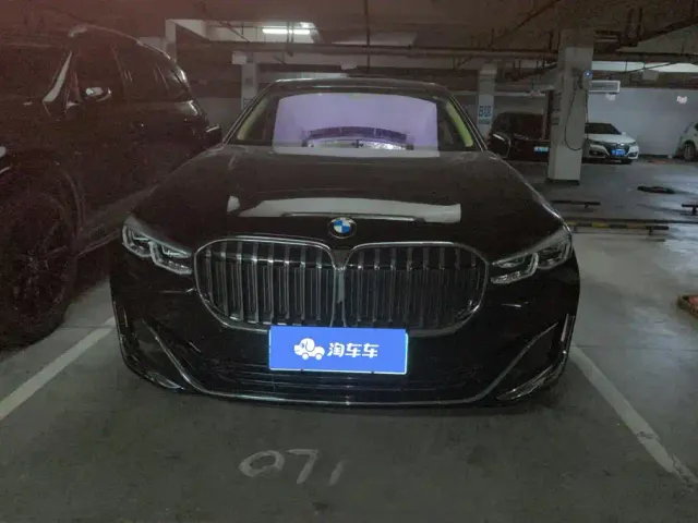 BMW 7 Series — Фото автомобиля 2