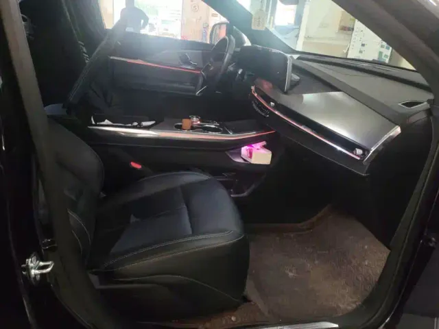 Cadillac XT5 — Фото автомобиля 8