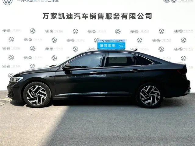 Volkswagen Sagitar — Фото автомобиля 4
