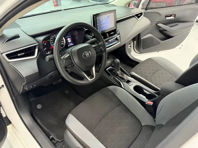 Toyota Corolla — Фото автомобиля 12