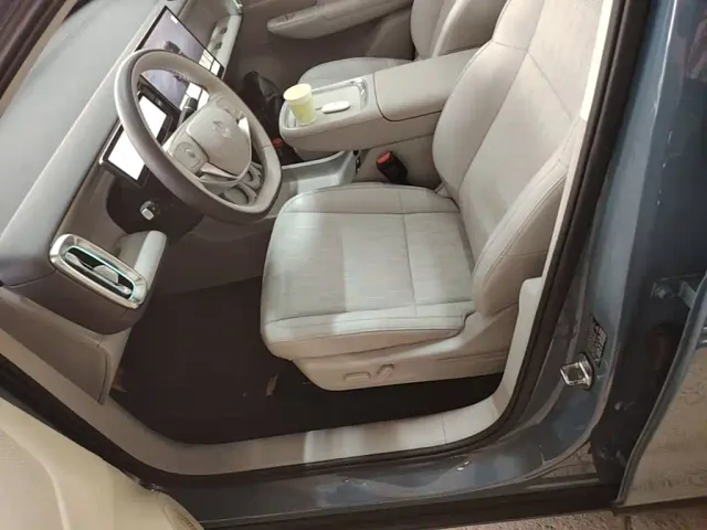Leapmotor B10 — Фото автомобиля 14