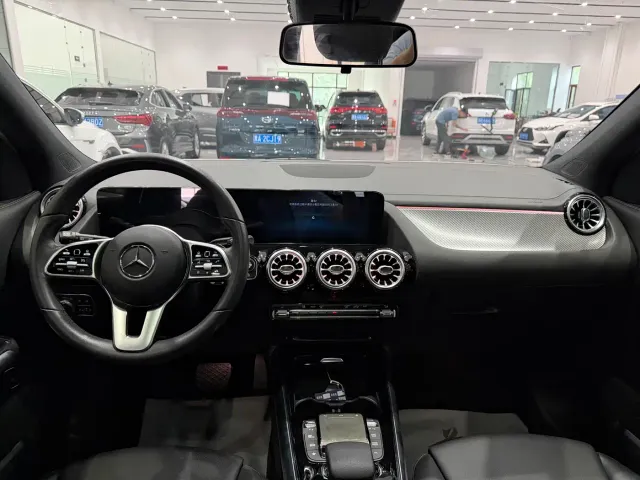 Mercedes-Benz GLA-Class — Фото автомобиля 18