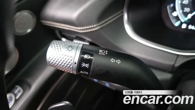 Genesis GV80 2.5T Бензин AWD — Фото автомобиля 25