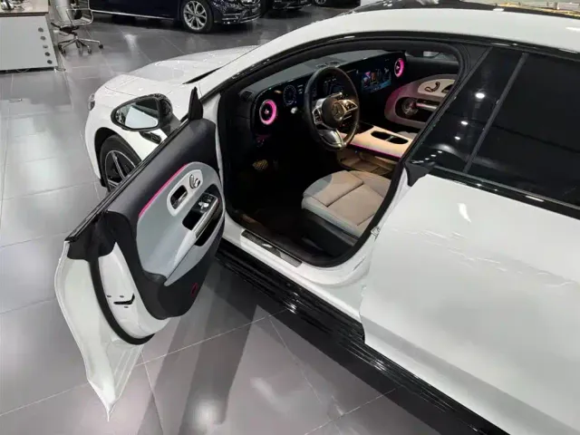 Mercedes-Benz CLA-Class — Фото автомобиля 11