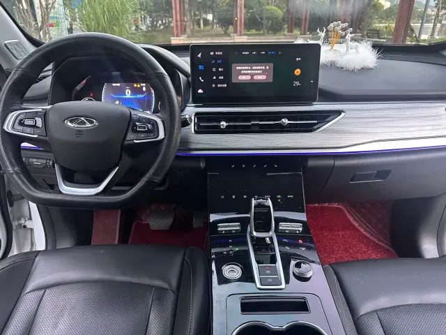 Chery Tiggo 8 — Фото автомобиля 10