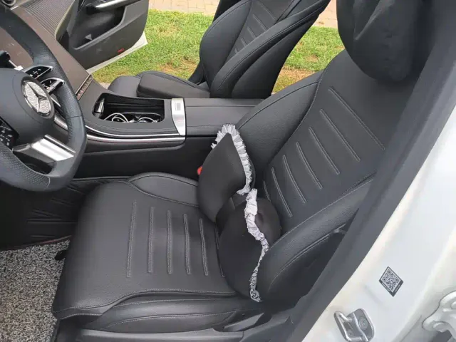 Mercedes-Benz C-Class — Фото автомобиля 16