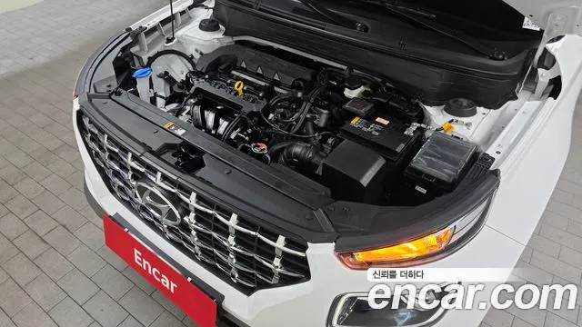 Hyundai Venue — Фото автомобиля 6