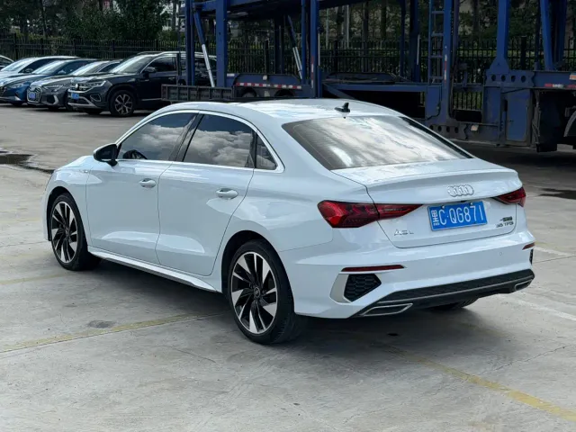 Audi A3 — Фото автомобиля 4
