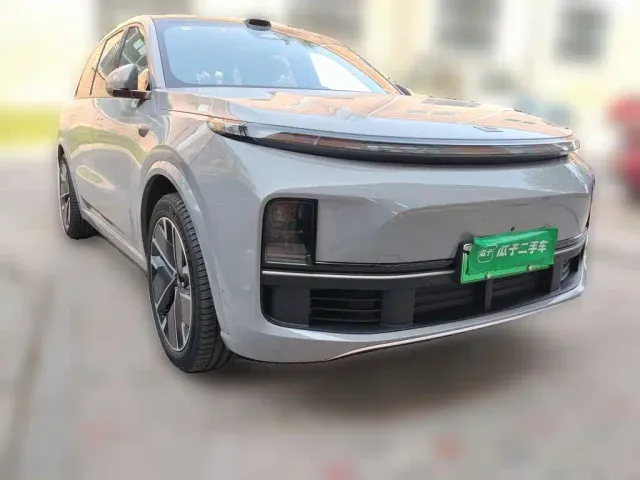 Li Auto L9 — Фото автомобиля 3