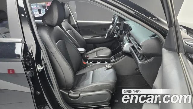 Hyundai Kona SX2 — Фото автомобиля 16