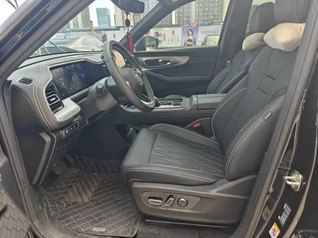 GAC Trumpchi GS8 — Фото автомобиля 6