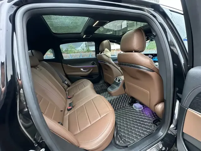 Mercedes-Benz Mercedes-Benz E-Class New Energy 2022 Facelift E 350 e L Plug-in Hybrid Sport Sedan — Фото автомобиля 15
