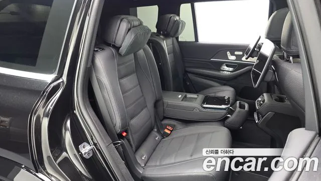 Mercedes-Benz GLS-Class — Фото автомобиля 9