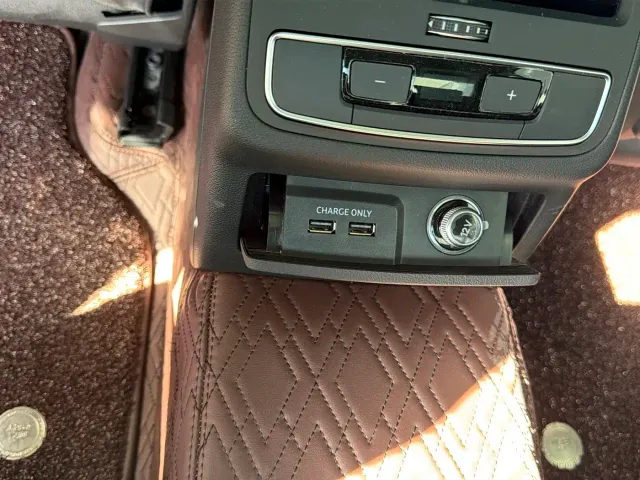 Audi A4L — Фото автомобиля 27