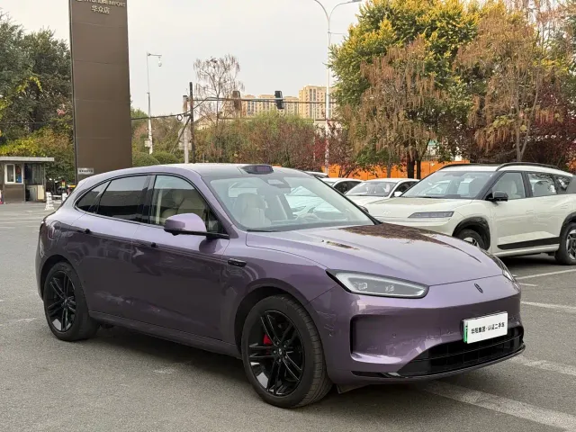 Aito M5 — Фото автомобиля 3