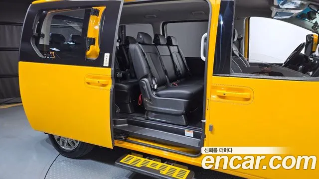 Hyundai Staria — Фото автомобиля 17