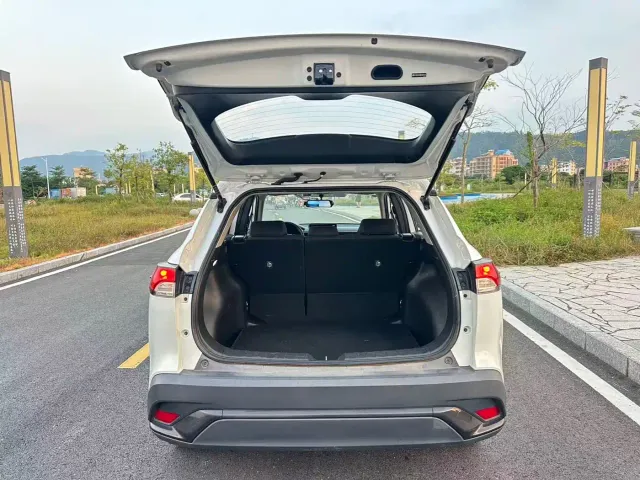 Toyota Frontlander — Фото автомобиля 17