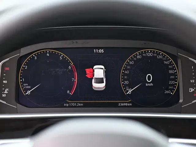 Volkswagen Passat — Фото автомобиля 8