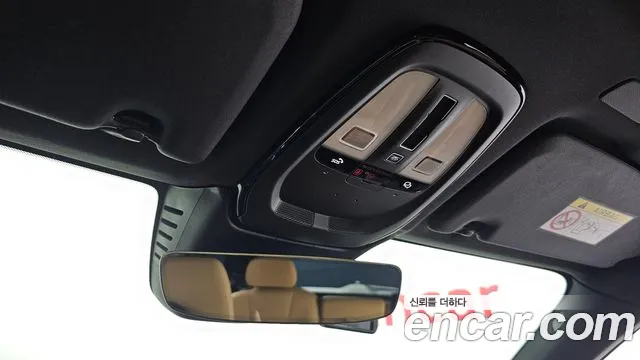 Volvo XC60 Generation 2 — Фото автомобиля 20