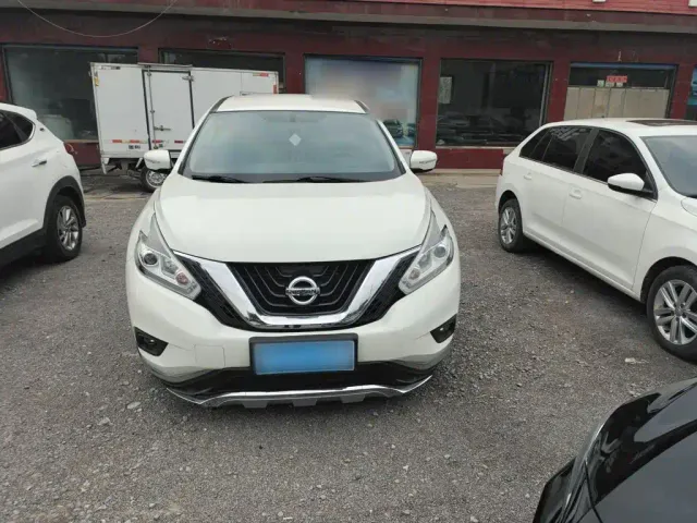 Nissan Murano — Фото автомобиля 2